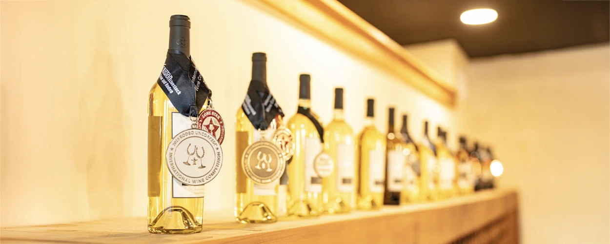 Award-Winning-Wine Award-Winning-Wine